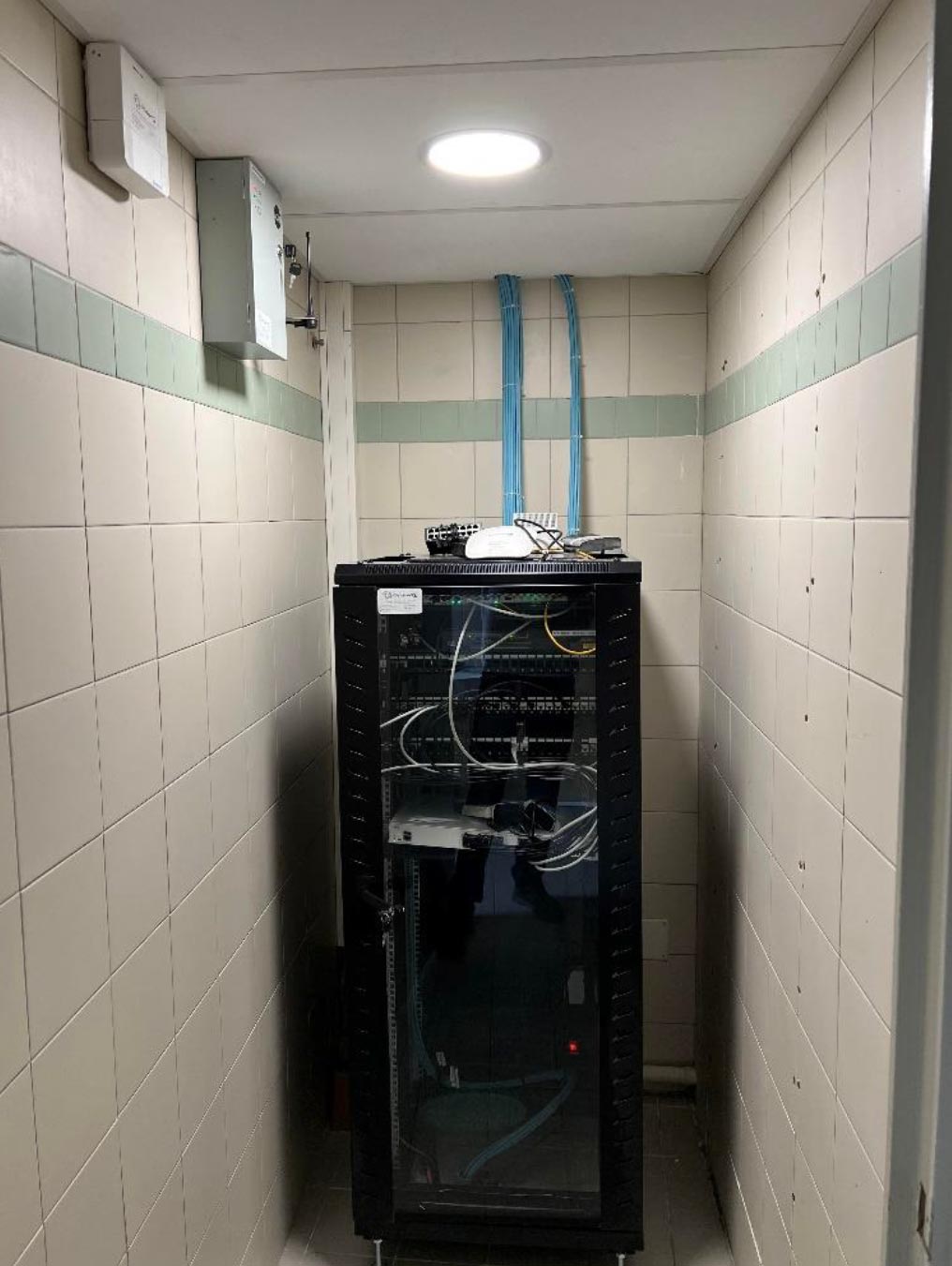 CCAS de Castelnau R+1 - Baie informatique