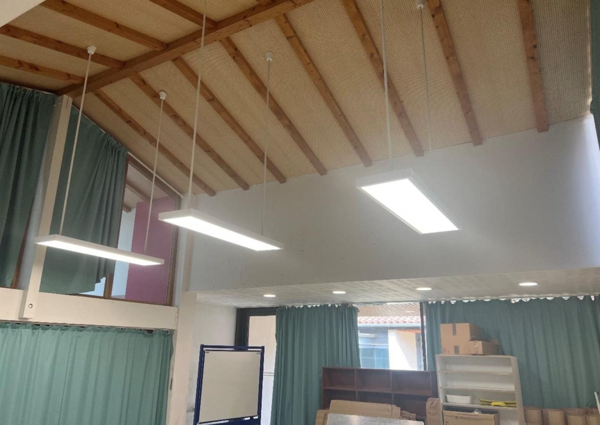 École élémentaire du centre - Luminaires LED suspendus